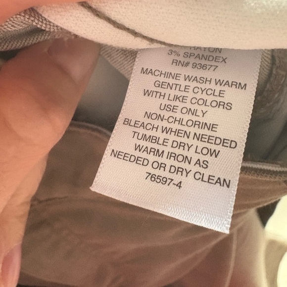 #13 Liz Claiborne Floral Top - Picture 4 of 4